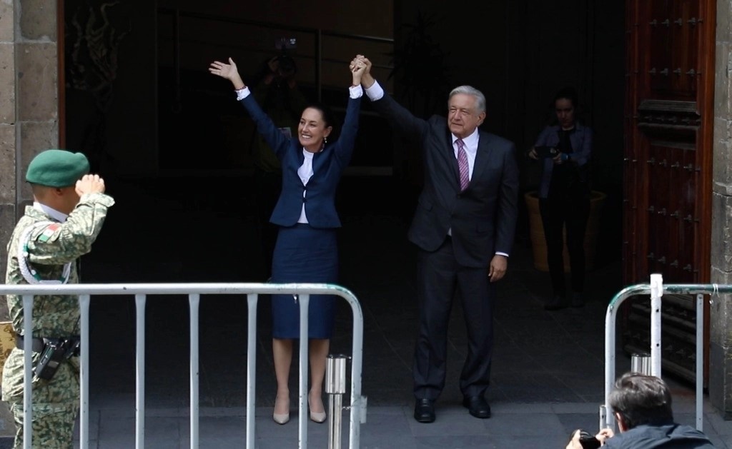 El mandatario Andrés Manuel López Obrador y la virtual presidenta electa, Claudia Sheinbaum, en Palacio Nacional. 