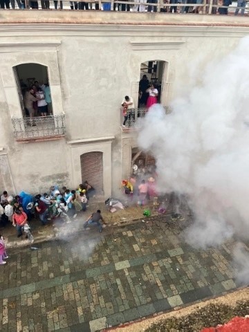 Protección Civil y elementos de la Cruz Roja Mexicana atendieron a los heridos.