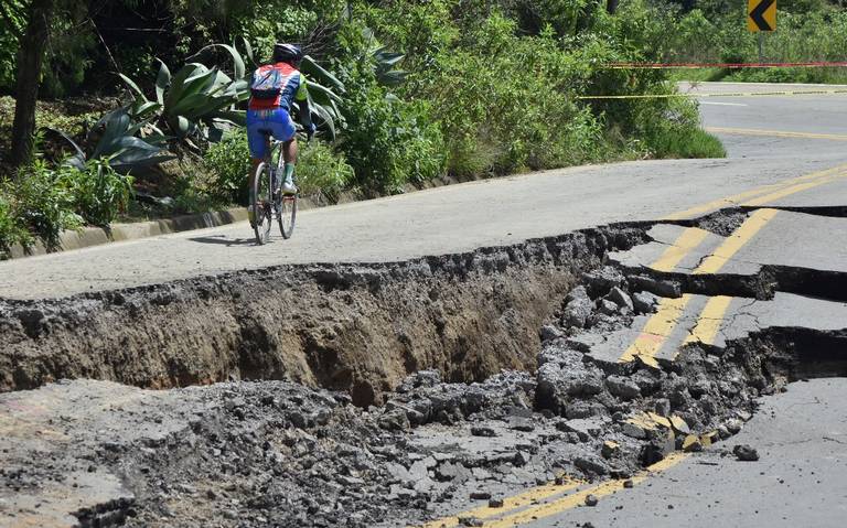 El tiempo de traslado al municipio sureño era de 50 minutos, pero tras el colapso de la carretera es de 2 horas y media, señala Canapat.