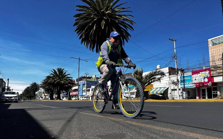 El secretario de movilidad y el presidente municipal de Toluca coincidieron que el comercio establecido es quien se ha opuesto al proyecto, por lo que se podría hacer un nuevo trazo.