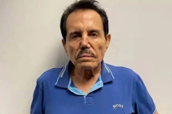 El equipo defensor de Zambada encabezado por el abogado Frank A. Perez ha buscado que su cliente permanezca en El Paso. 