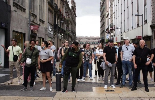 De enero a julio, el ingreso de divisas al país por el concepto de visitantes internacionales ascendió a 20 mil 300.5 millones de dólares, lo que representó un incremento de 7 por ciento con respecto al mismo periodo del año previo y de 33.3 por ciento si se compara con el mismo lapso de 2020, el año de la pandemia, dio a conocer este lunes la Secretaría de Turismo (Sectur).