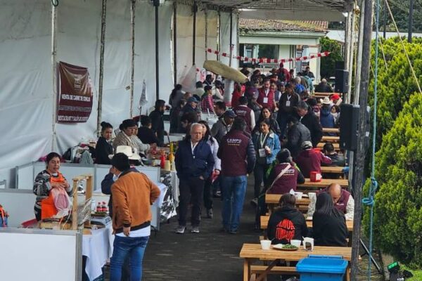 La secretaria del Campo, María Eugenia Valdés, precisó que ésta primera edición cuenta con trece áreas de diversas actividades las cuales buscan concientizar a la población sobre la importancia de la agroecología.