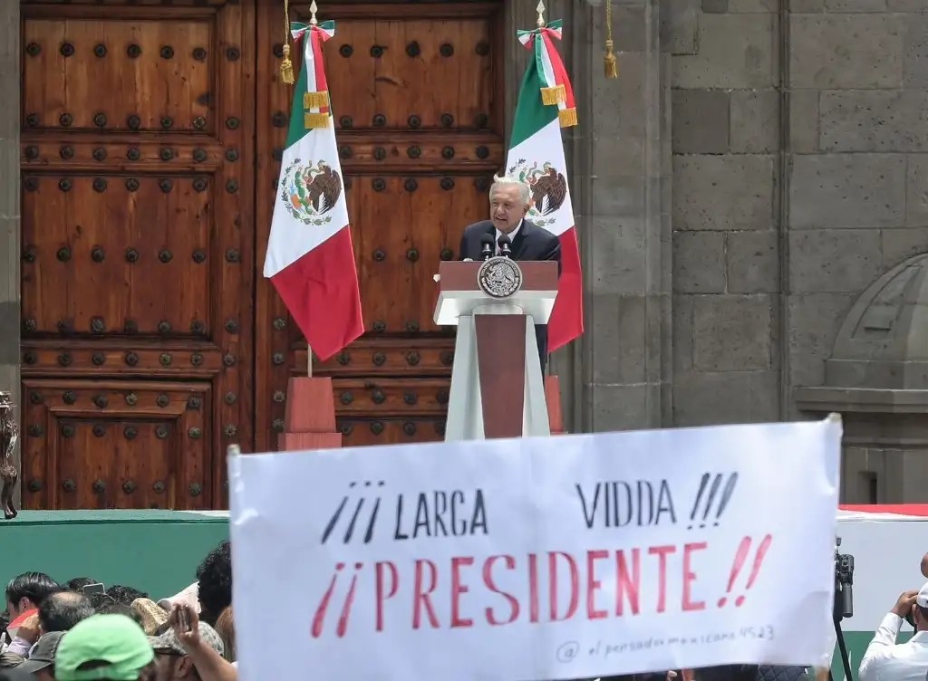 El presidente López Obrador durante su sexto informe de gobierno en el Zócalo capitalino, el 1 de septiembre de 2024. 