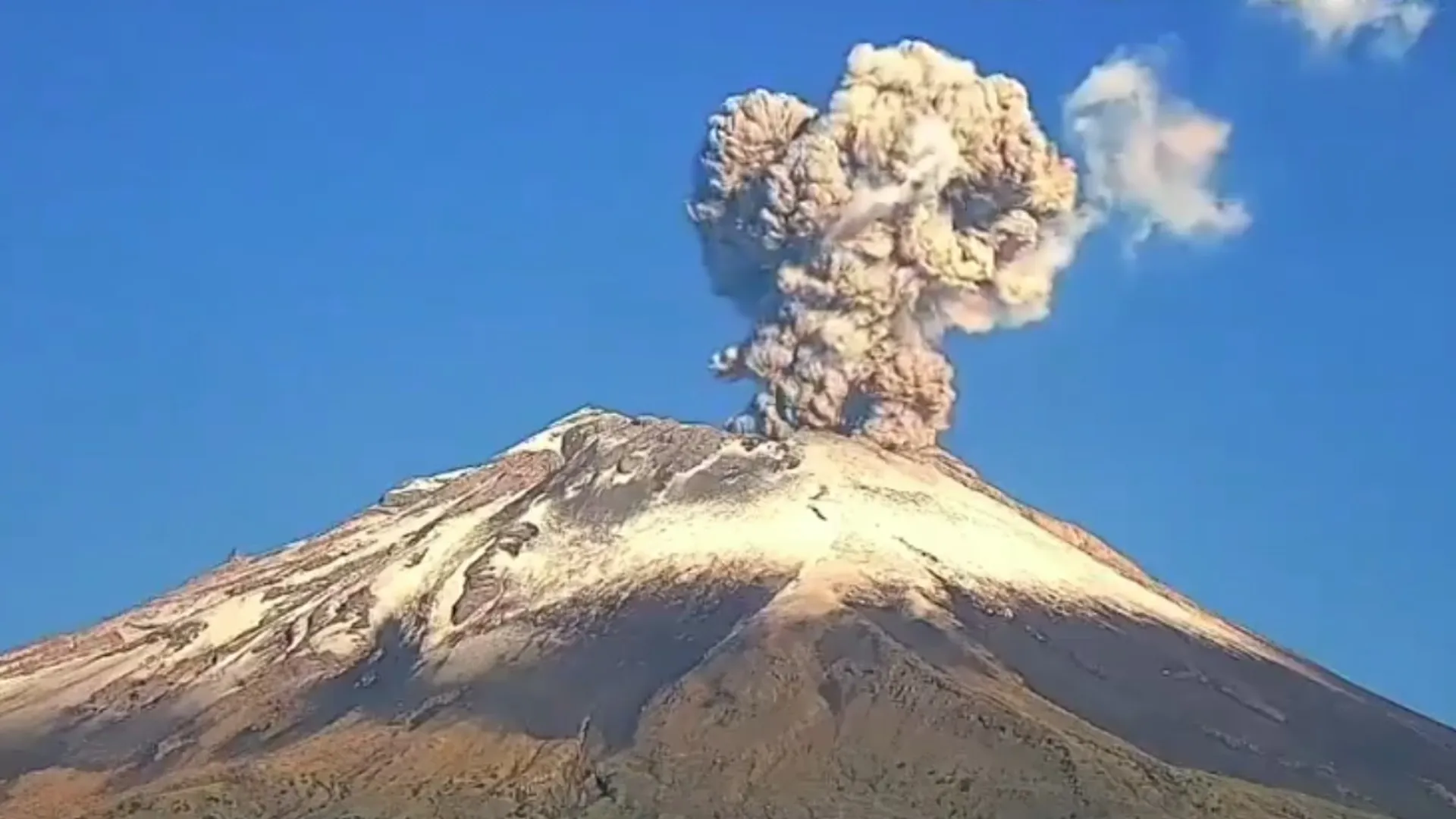 El Semáforo de Alerta Volcánica del Popocatépetl se encuentra en Amarillo Fase 2. 