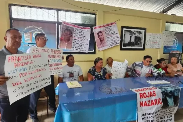 Colectivos de Atoyac de Alvarez, dieron a conocer los nombrea de 5 campesinos asesinados por elementos del Ejército Mexicabo hace más de 50 años en comunidades del municipio de Ajuchitlán del Progreso, en la Tierra Caliente de Guerrero.