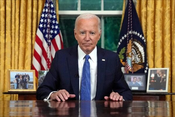 Joe Biden, presidente de EU, en la Oficina Oval de la Casa Blanca.