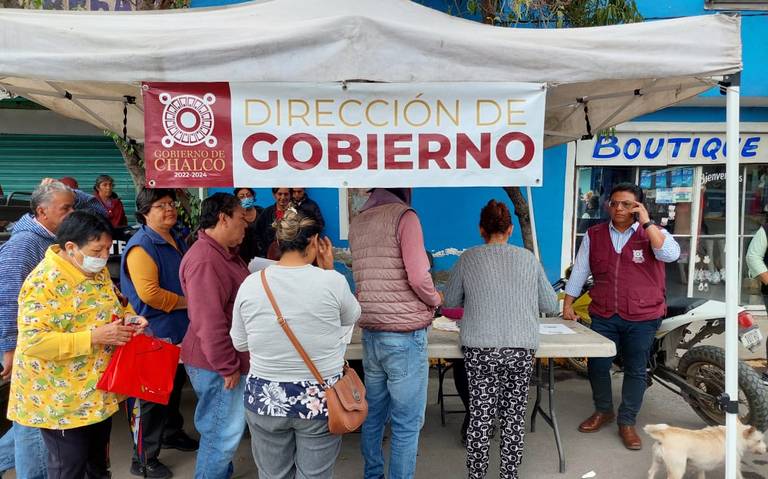 Aseguran desconocer la fecha de entrega de los enseres domésticos por parte del gobierno estatal y municipal.