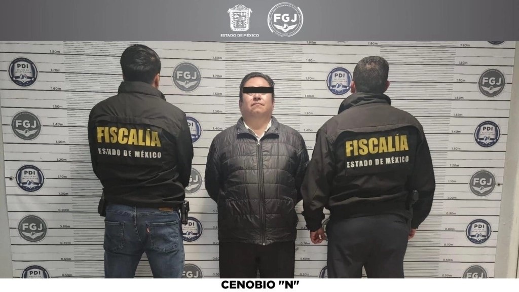 Cenobio Fuentes fue imputado por presuntamente impedir el paso a policías a la Normal de Tenería donde fue asesinado un alumno. 