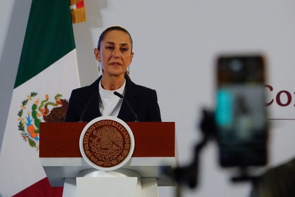 La presidenta Claudia Sheinbaum, durante su "mañanera del pueblo" desde Palacio Nacional.