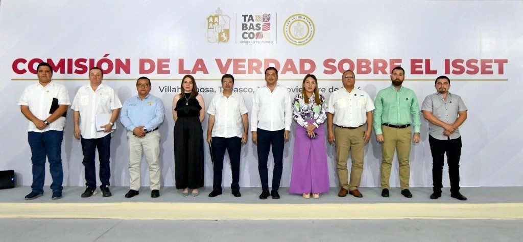 Miembros de la Comisión de la Verdad del ISSET. 