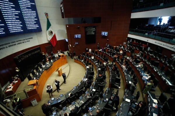 La reforma se aprobó anteanoche en la Cámara de Diputados, y de inmediato el congreso de Zacatecas la avaló.