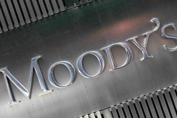 Logotipo de la calificadora Moody’s en imagen de archivo.