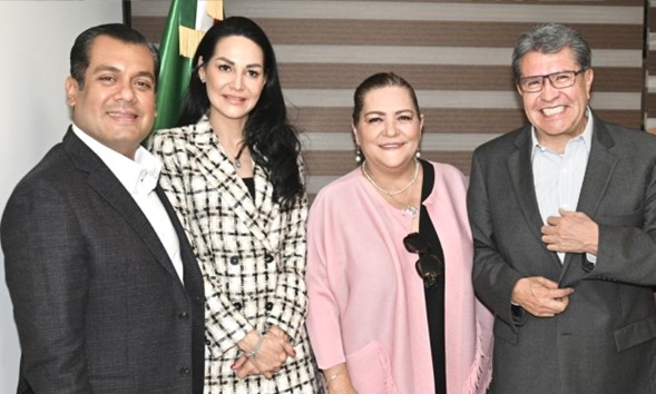 Se reunieron a puerta cerrada en San Lázaro la consejera electoral Guadalupe Taddei; la presidenta de la Comisión de Presupuesto, Merilyn Gómez Pozos; el coordinador de Morena, Ricardo Monreal; el presidente de la Mesa Directiva, Sergio Gutiérrez Luna, y el diputado Pedro Haces.