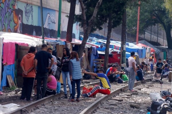 Campamento migrante en la colonia Vallejo de la alcaldía Gustavo A. Madero, en DCMX, el 13 de julio de 2024. 