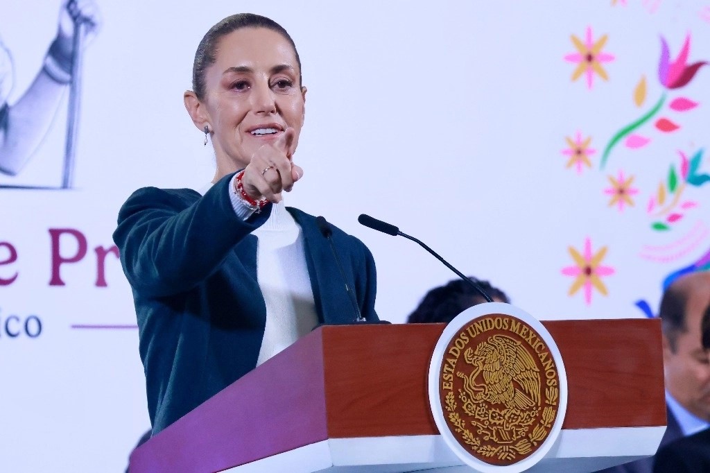 La presidenta Claudia Sheinbaum durante una conferencia de prensa matutina. 