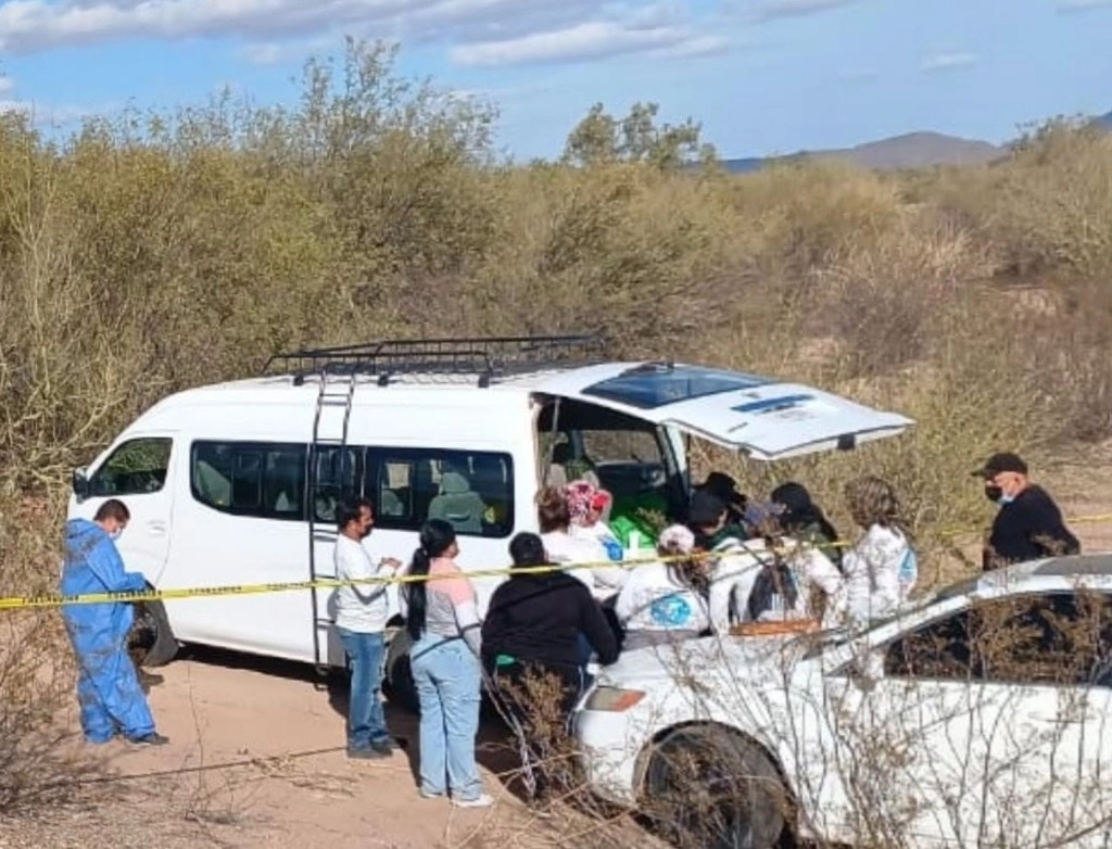 Madres Buscadoras del colectivo por La Paz Sonora, localizó un cementerio clandestino con al menos 25 fosas en Hermosillo.