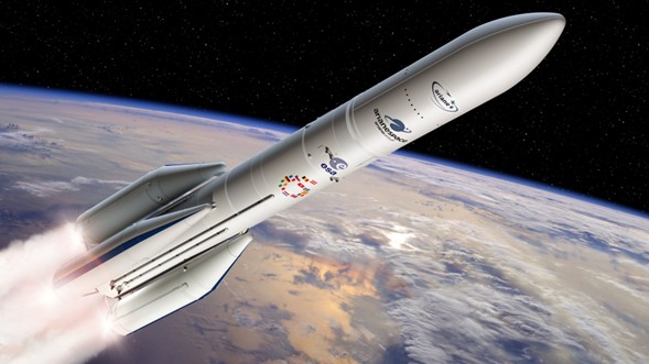 El primer lanzamiento comercial del cohete europeo Ariane 6, previsto para las 16h24 GMT del lunes, fue aplazado debido a una "anomalía en tierra", declaró el director general de Arianespace, David Cavaillolès.