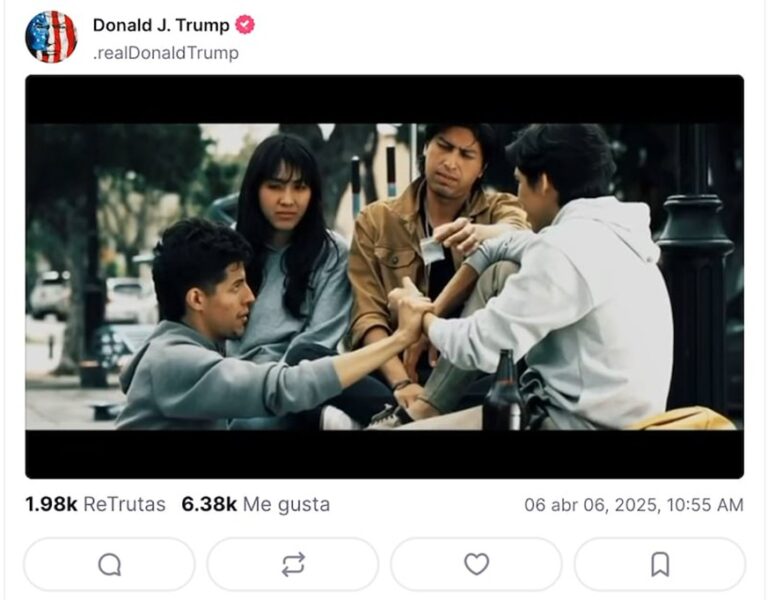 “El fentanilo mata. Destruye tu cuerpo desde la primera vez que lo consumes. El ejercicio te mantiene fuerte, y te mantiene con vida. Aléjate de las drogas, elige ser feliz”, menciona en inglés el locutor.