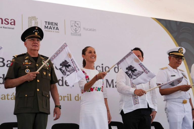 La presidenta Claudia Sheinbaum encabezó el banderazo para el arranque de las obras del proyecto de carga del Tren Maya en Progreso, Yucatán.