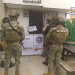 En las últimas horas fueron desplegados 47 efectivos de la Secretaría de la Defensa Nacional, Guardia Nacional, Fiscalía General de Justicia, policía estatal, Grupo de Operaciones Especiales (GOES), y policía metropolitana de Ecatepec, como parte del Operativo Interinstitucional para Asegurar Inmuebles.