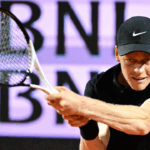 El italiano Jannik Sinner durante el partido ante el argentino Francisco Cerúndolo en el Masters 1000 de Roma, el 13 de mayo de 2025.