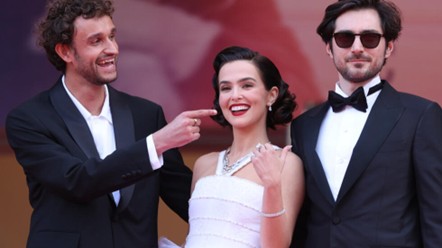 Godard, Truffaut y Belmondo resucitaron ayer en el Festival de Cannes con Nouvelle Vague, filme del estadunidense Richard Linklater que narra con humor y cariño el rodaje de Sin aliento (À bout de souffle). La película compite por la Palma de Oro.