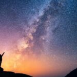La humanidad puede no ser algo extraordinario sino más bien el resultado evolutivo natural de nuestro planeta y probablemente de otros.