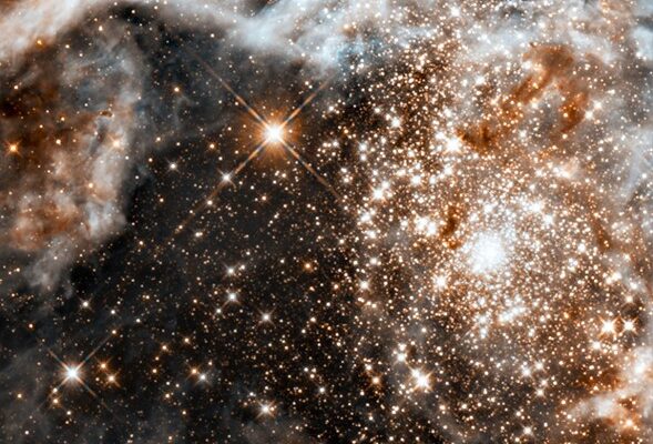 Observaciones de la Pequeña Nube de Magallanes, galaxia vecina de la Vía Láctea, han revelado que en el universo primitivo, algunas estrellas pueden haberse formado en nubes moleculares 'esponjosas'.