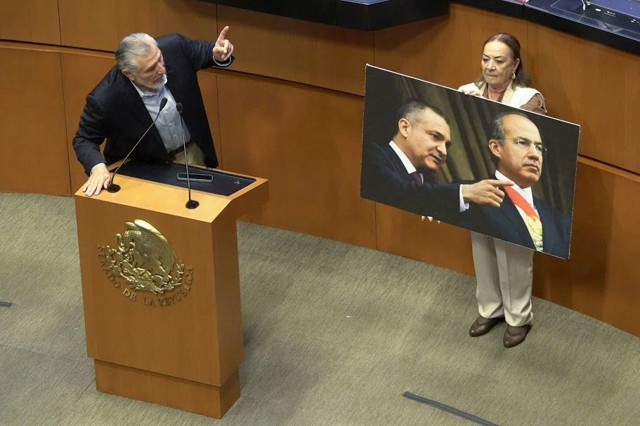 Adán Augusto López, durante la discusión de las reformas a la Ley de Telecomunicaciones.