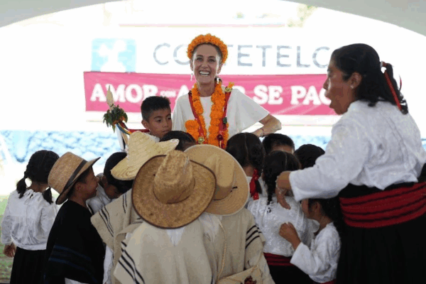 Sheinbaum: que la OEA “se guarde” sus observaciones La Presidenta Claudia Sheinbaum visitó ayer comunidades indígenas en Morelos y encabezó la asamblea del programa de salud Casa por Casa.