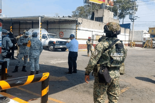 Clausuran gasera en Ecatepec por incumplir medidas de seguridad Las autoridades municipales señalaron que las gaseras irregulares proliferaron en los últimos seis años, durante las dos últimos administraciones municipales del exalcalde Fernando Vilchis Contreras.