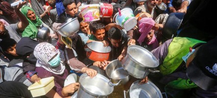 Sudáfrica y la ONU exigieron una investigación independiente del asesinato de al menos 31 personas en Gaza el domingo, cerca del centro de distribución de ayuda de una organización auspiciada por Estados Unidos, mientras ayer se reportaron 50 muertos y 500 heridos por los ataques israelíes.