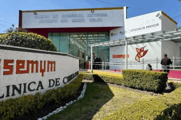 Los afectados denuncian que adquirieron un Certificado Integral Funerario a través de una empresa con la promesa de contar con servicios funerarios en el futuro; sin embargo, mencionan que de la noche a la mañana cerró sus puertas.