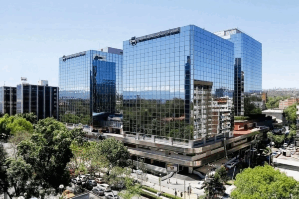 La CNBV aplicó 26 multas a Intercam; 21 sanciones a CI Banco y seis a Vector Casa de Bolsa, para un monto superior a los 185 mdp.