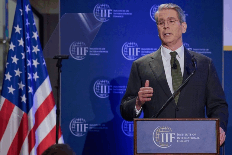 El secretario del Tesoro, Scott Bessent, expresó que durante la presidencia de Donald Trump se priorizará a EU y se seguirá combatiendo a los cárteles de la droga.