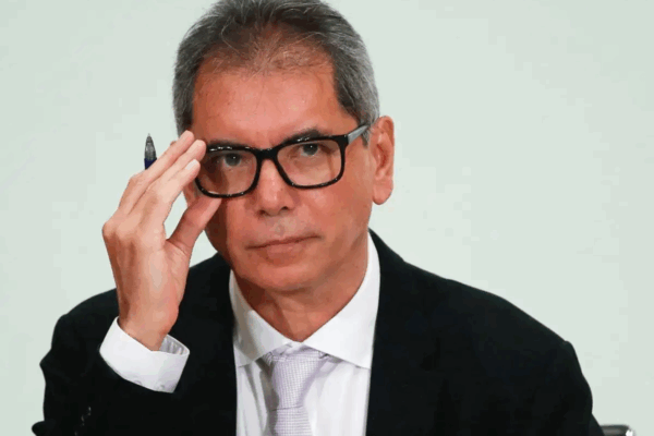 El secretario de Hacienda y Crédito Público, Edgar Amador Zamora, durante la presentación del Paquete Económico 2026, en Palacio Nacional, en la Ciudad de México, el 9 de septiembre de 2025.