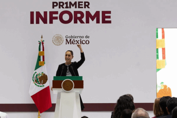 La presidenta Claudia Sheinbaum rindió su primer informe de gobierno en el Patio de Honor de Palacio Nacional, en la Ciudad de México, el 1 de septiembre de 2025.