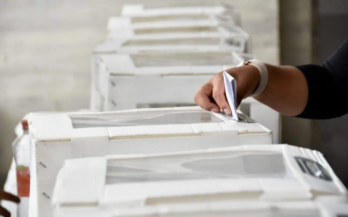 El Congreso mexiquense espera los avances del debate nacional sobre la reforma electoral impulsada a nivel federal para alinear sus modificaciones locales.