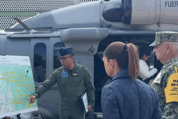 Abril Pérez Sagaón fue esposa de Juan Carlos García, quien fuera directivo de Amazon en México.