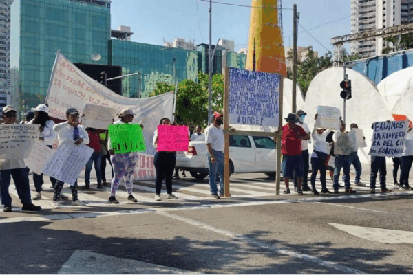 Personal del CICI ha realizado diferentes manifestaciones desde diciembre de 2024 para que les paguen sus salarios pendientes, además de aguinaldos y vacaciones.