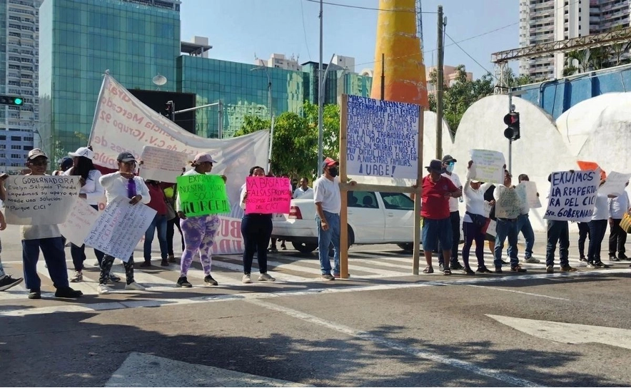 Personal del CICI ha realizado diferentes manifestaciones desde diciembre de 2024 para que les paguen sus salarios pendientes, además de aguinaldos y vacaciones.