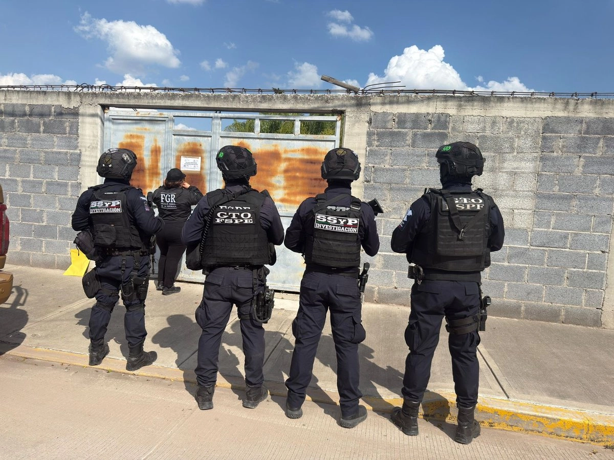 Aspectos del aseguramiento en una bodega de Villagrán, Guanajuato.