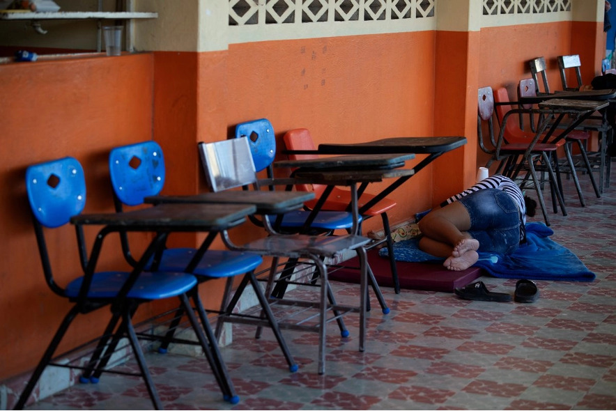 26 mil 105 estudiantes de 229 escuelas de educación básica, media superior y superior seguirán tomando sus clases en línea Alfredo Domínguez Noriega.