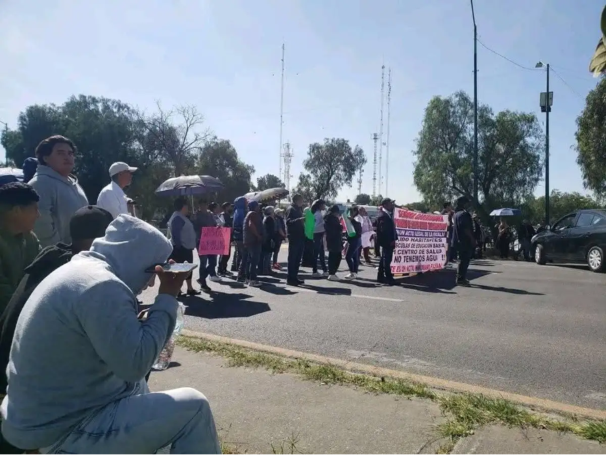 Desde primeras horas de la mañana de ayer, grupos de piperos –encabezados por ACME– realizaron bloqueos en Cuautitlán Izcalli