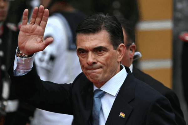 Rodrigo Paz Pereira jurametó como nuevo presidente de Bolivia, el 8 de noviembre de 2025.