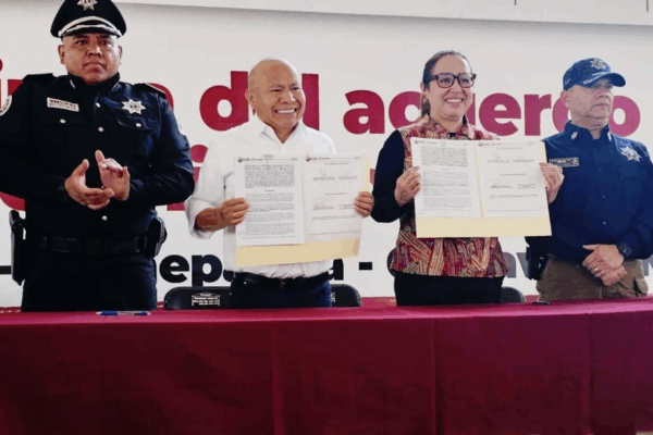 Los presidentes municipales de ambas demarcaciones mexiquenses.