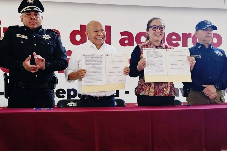 Los presidentes municipales de ambas demarcaciones mexiquenses.