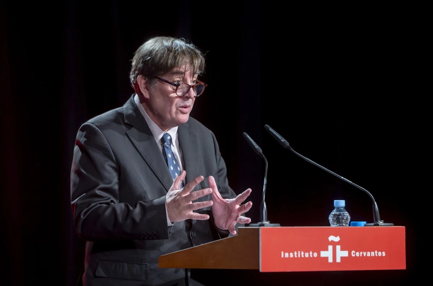 El divorcio (mal avenido) entre el Instituto Cervantes y la Real Academia Española (RAE) ya es total, con cruce de acusaciones, hostilidades cruentas y sin pudor, en esta ocasión por la elección de Panamá para el Congreso Internacional de la Lengua Española (CILE), que se celebrará en cuatro años.