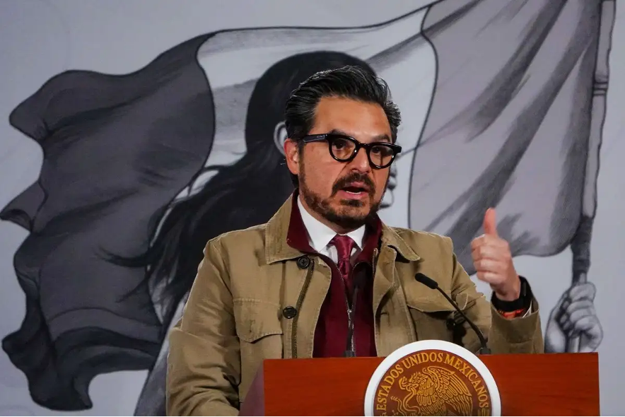 Zoé Robledo, director general del IMSS.